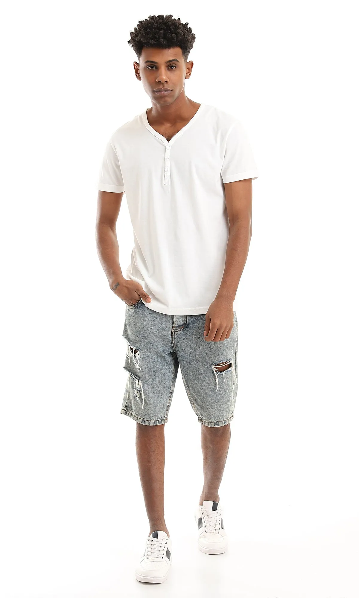 21224 Solid Buttoned V-Neck Basic Henley Shirt - White