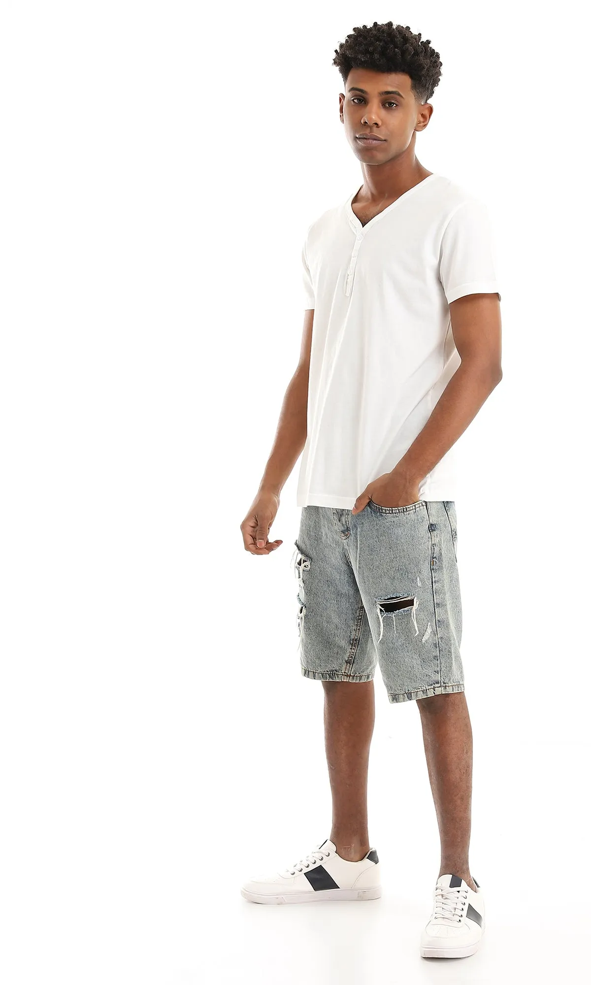 21224 Solid Buttoned V-Neck Basic Henley Shirt - White