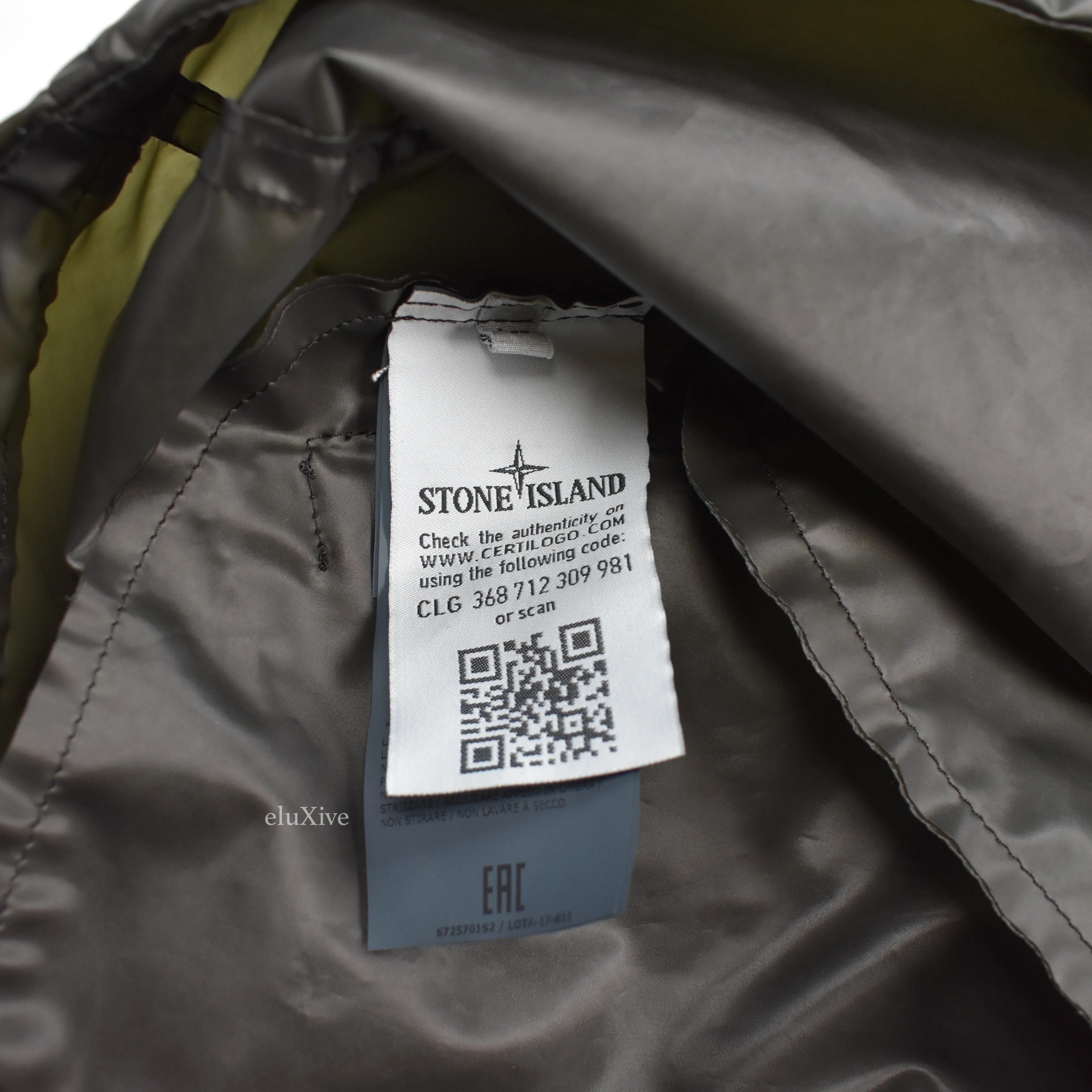 Supreme x Stone Island - Poly Cover Anorak (Black)